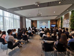 尊龙凯时人生就是搏装饰举办2019年第二期总经理面对面